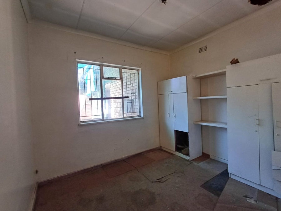 4 Bedroom Property for Sale in Lourenspark North West